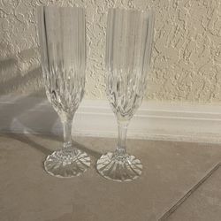 2 Crystal Champagne Glasses 🍾 🥂 