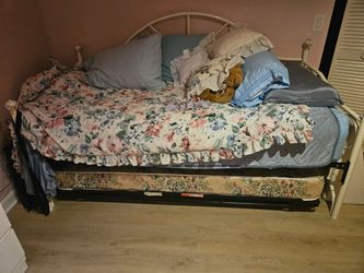 Day Bed