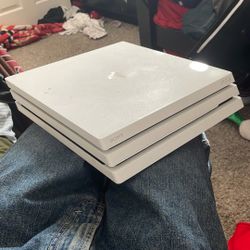 Used PS4 Pro