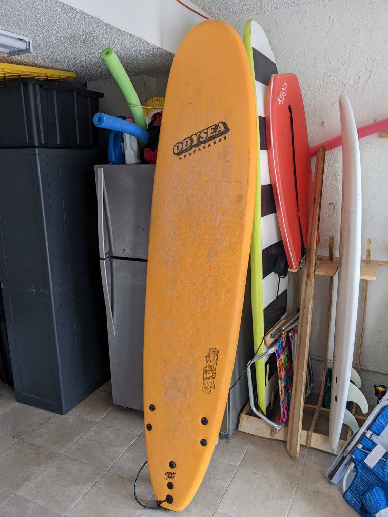 9 Foot Odysea Catch Surf Log Foam Surfboard Orange