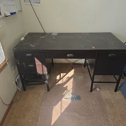 Free Desk