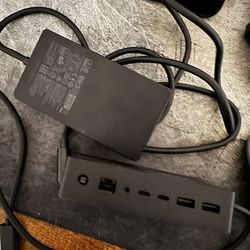 Microsoft Surface Dock 2 