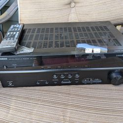 Yamaha Natural Sound AV RECEIVER