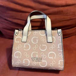 Guess Hand Bag