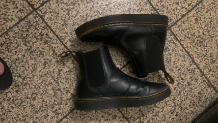 Dr Martins  Size 8  Men Perfect Condition 