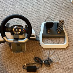Microsoft Xbox 360 Wireless Racing Wheel with Pedals & Mount