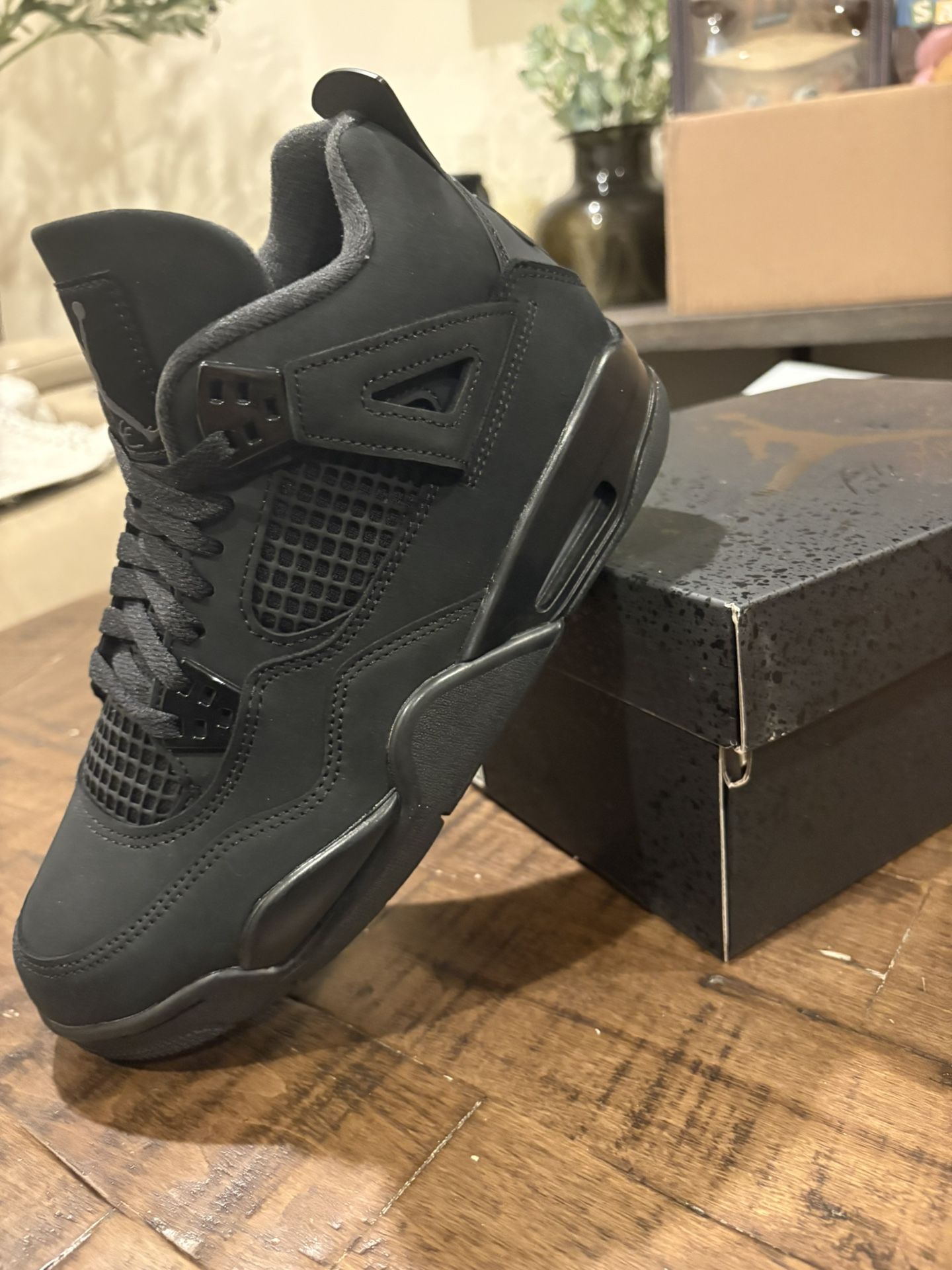 Size 5.5y/7w Air Jordan 4 Black Cat 