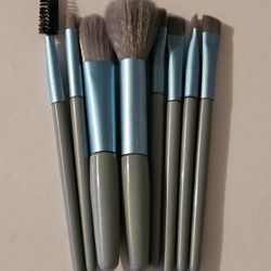 Mini Makeup Brushes