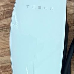 Tesla Wall Connector Charger 