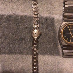 10 Kt White Gold Bulva