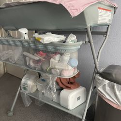 Foldable Baby Changing Station 
