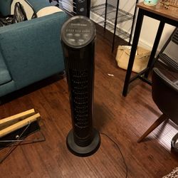 OmniBreeze Tower Fan 
