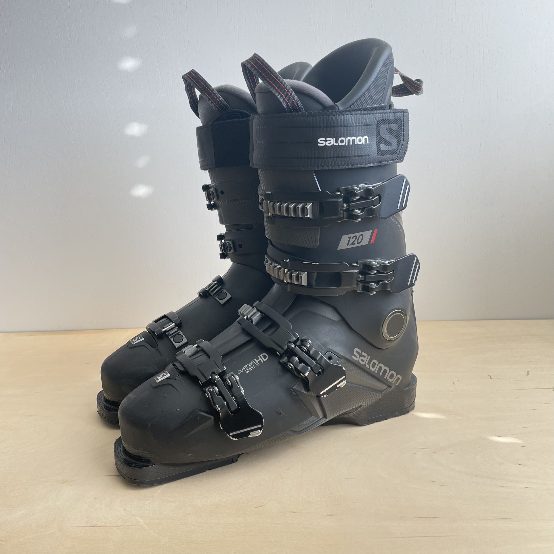 Salomon Mens Ski S/Pro 120 Flex Size 28/28.5 Shoe Size 10 - 11 for Sale in Dana CA - OfferUp