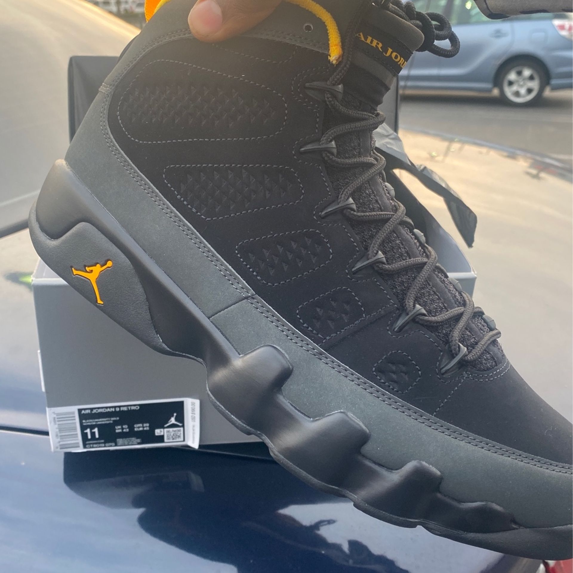 BRAND NEW Air Jordan 9 University Gold