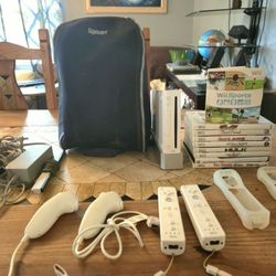 Nintendo Wii Console Bundle with Games & Accessories. Loaded
