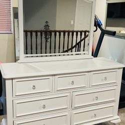 WayFair Dresser With Mirror