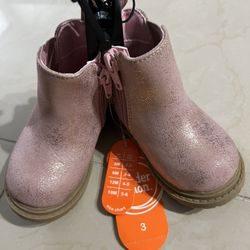 WN girl’s boot 