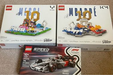Lego set messi,mbappe, and speed champion