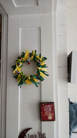 GREEN BAY PACKER  WREATH