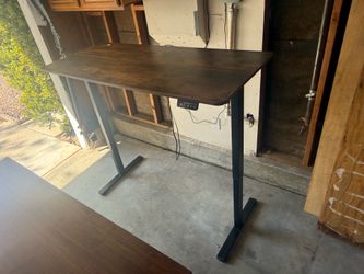 Adjustable Standing Desk