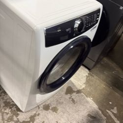 Electrolux Frontload Washer