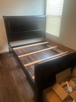 Free-Queen size bed frame with headboard/footboard