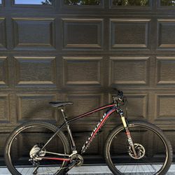 Specialized Crave Pro Mountain Bike 29”
