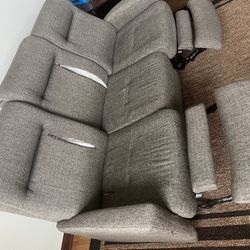 Couch With Electric Recliner 