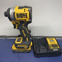 DEWALT DCF860 20V MAX XR CORDLESS IMPACT DRIVER W/BATTERY+CHARGER