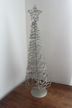 Metal Wire Wrapped Tree — Minimalist Tabletop Decor