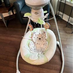 ​Fisher-Price Snow Leopard Baby Swing, Dual-Motion Newborn Seat with Music, Sounds, and Mobile