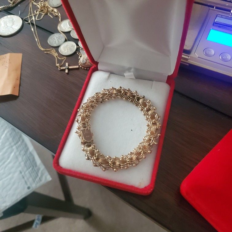 14k Girls Bracelet 