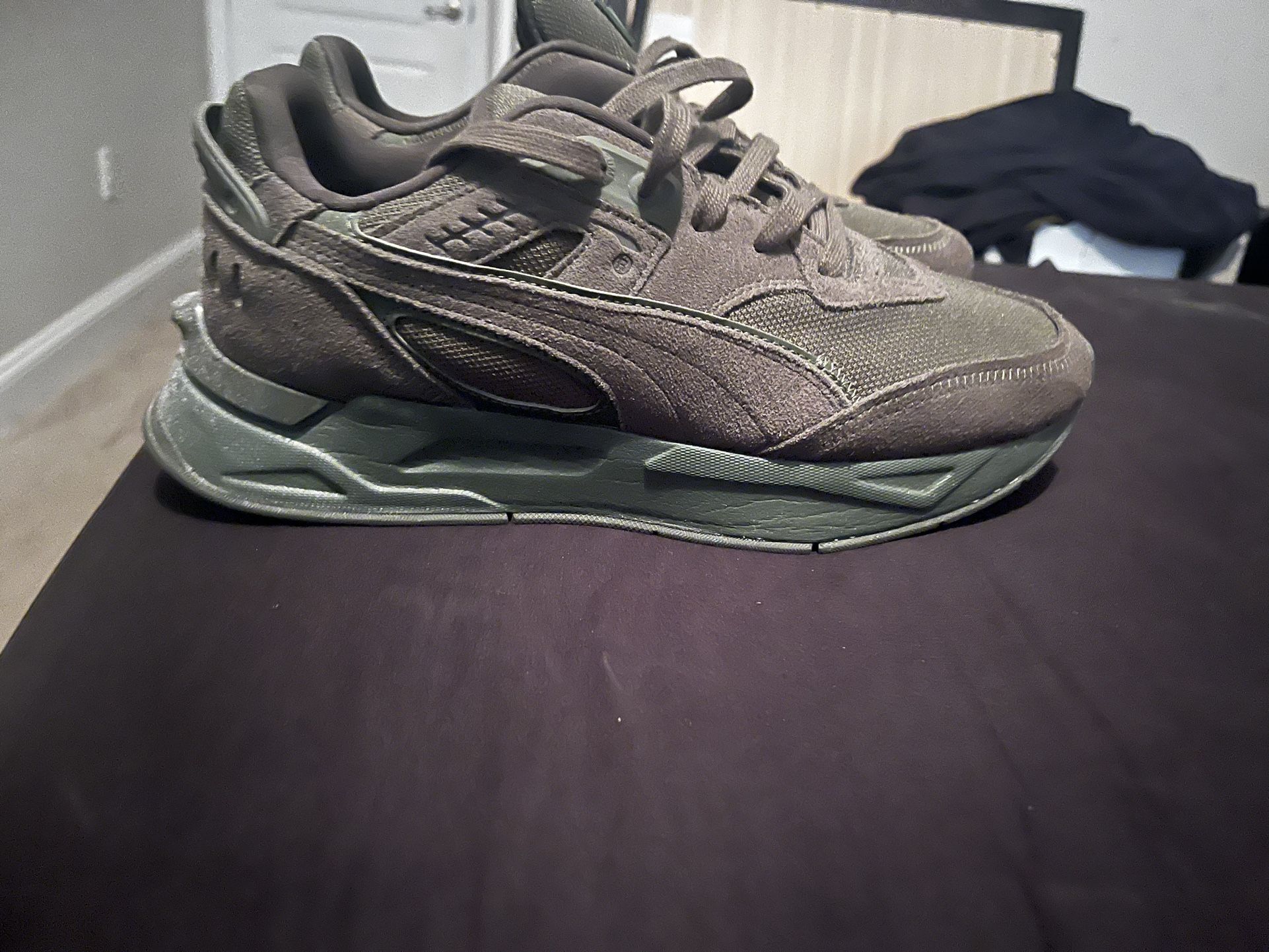 Puma Shoes Size 9