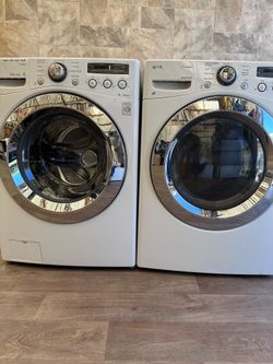 LG washer and dryer laundry