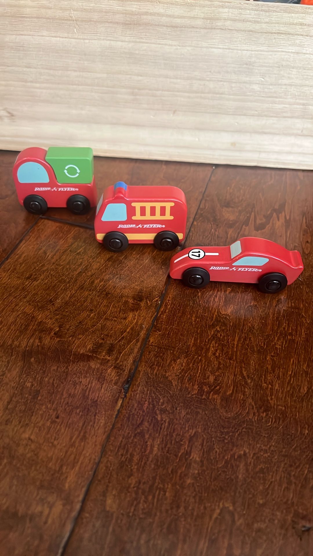 Radio Flyer Cat Lot