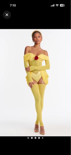 Fairytale bombshell princess belle