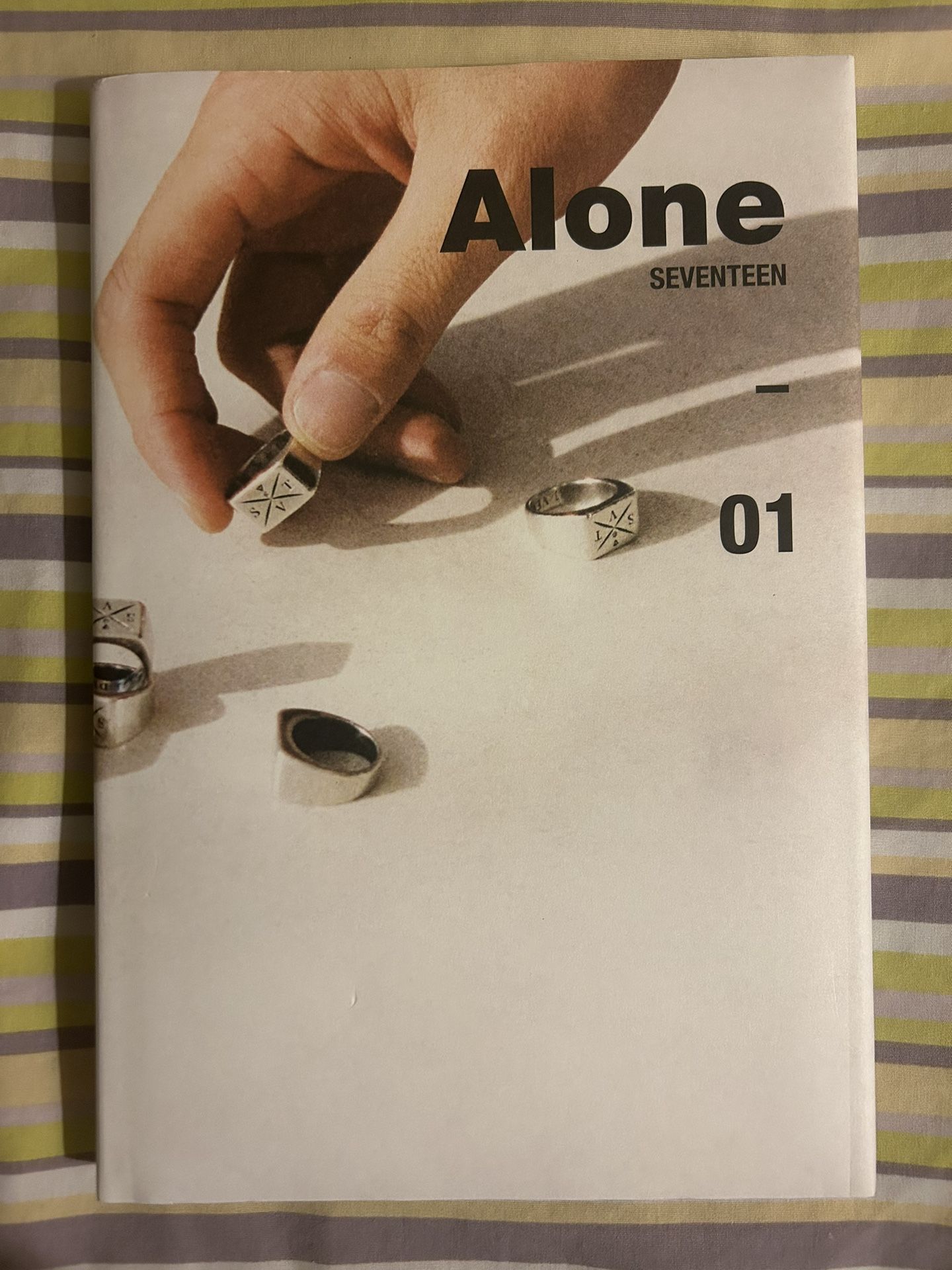 Alone - SEVENTEEN 4th Mini Album