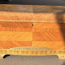 Antique Cedar Chest By Cavalier