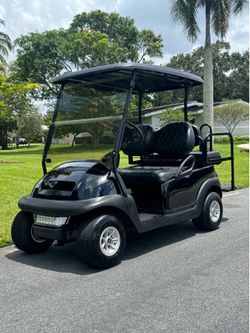 Club Car Precedent Golf Cart