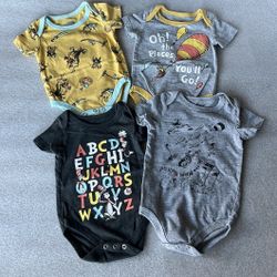 Bodysuit/onesies- Size NB And 0-3 MO Dr. Seuss R
