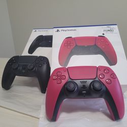 2 Ps5 Controllers 