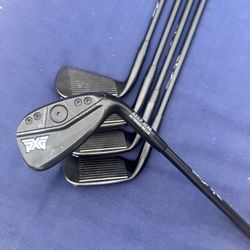 PXG 0311 P Gen 6 Irons 7-GW with Fujikura Axiom 105 S Shafts