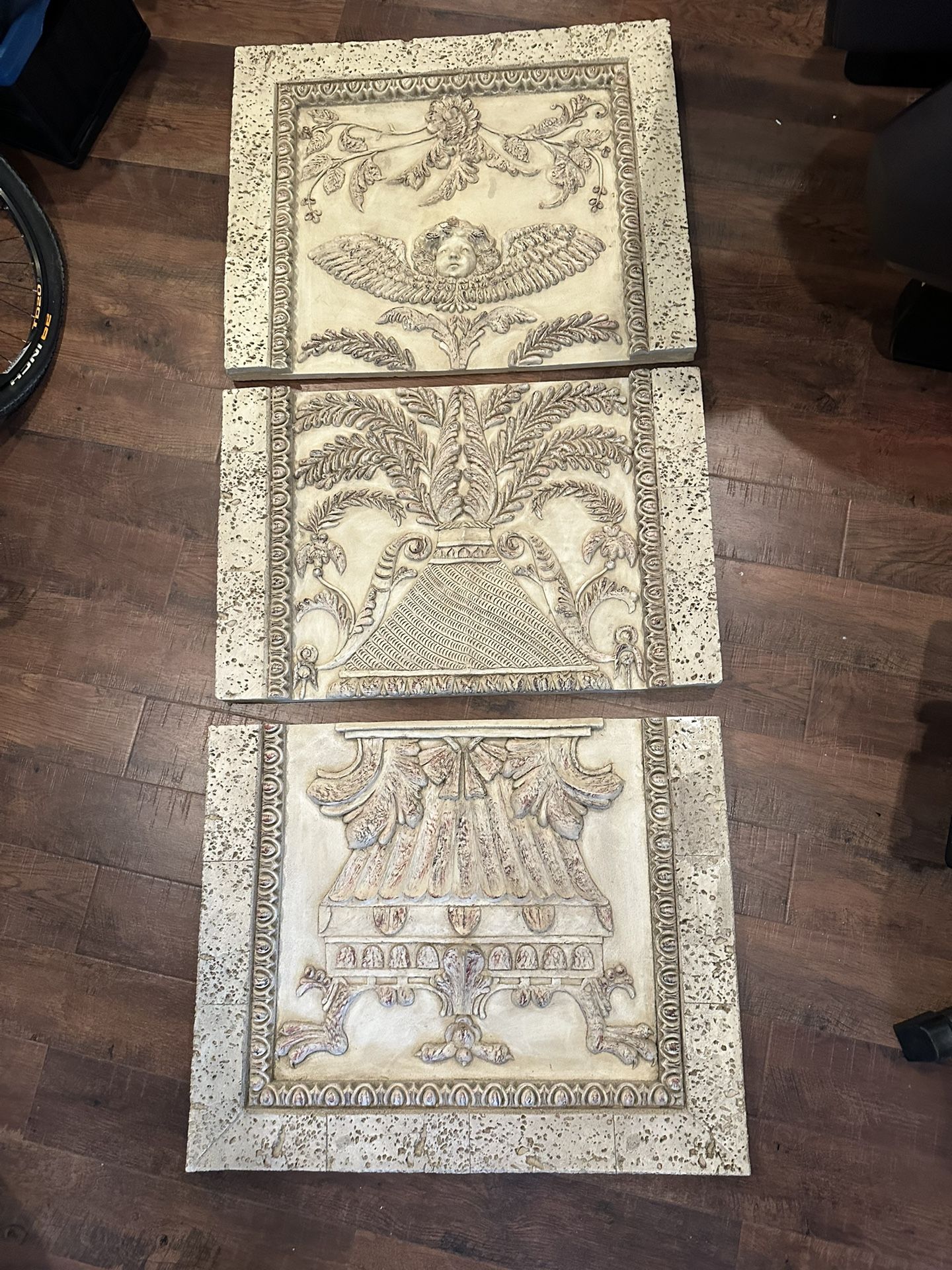 Wall Art Vintage French Style Stone Like