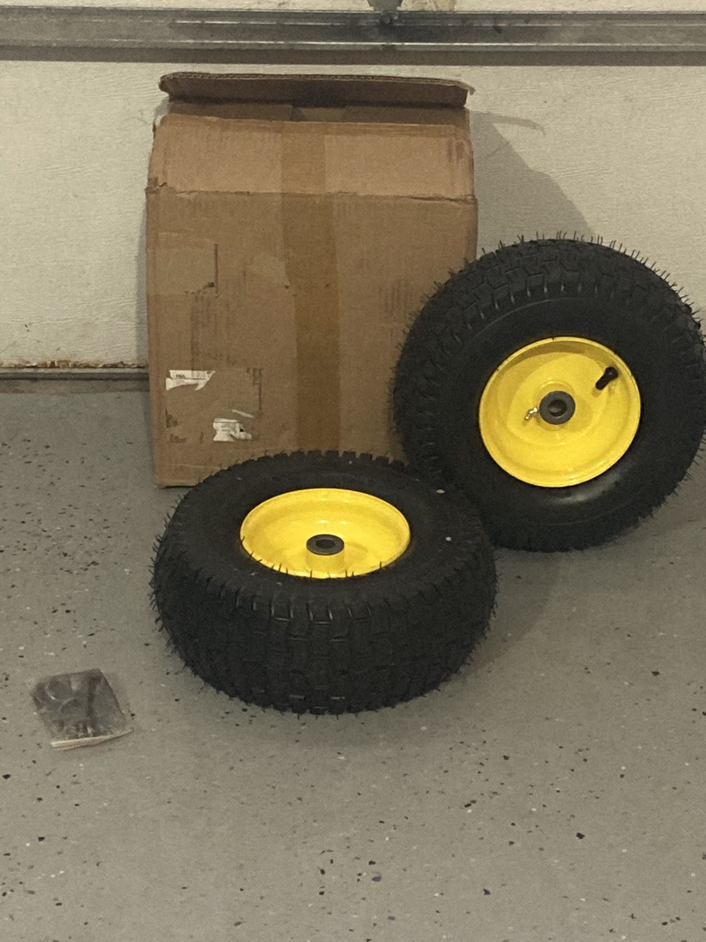 New bike tire (only 1)