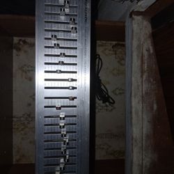 Equalizer And Reciever