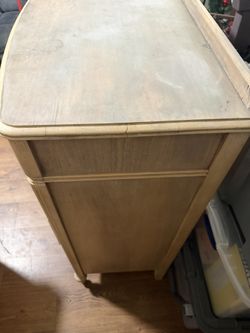 Dresser