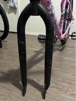 Throne forks