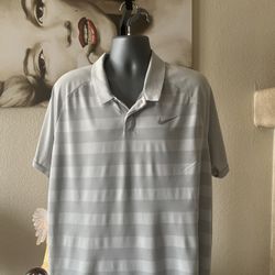 Men’s Shirt/ Men’s Polo Shirt/ Absolutely Great Condition 