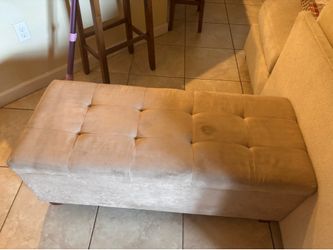 Storage ottoman