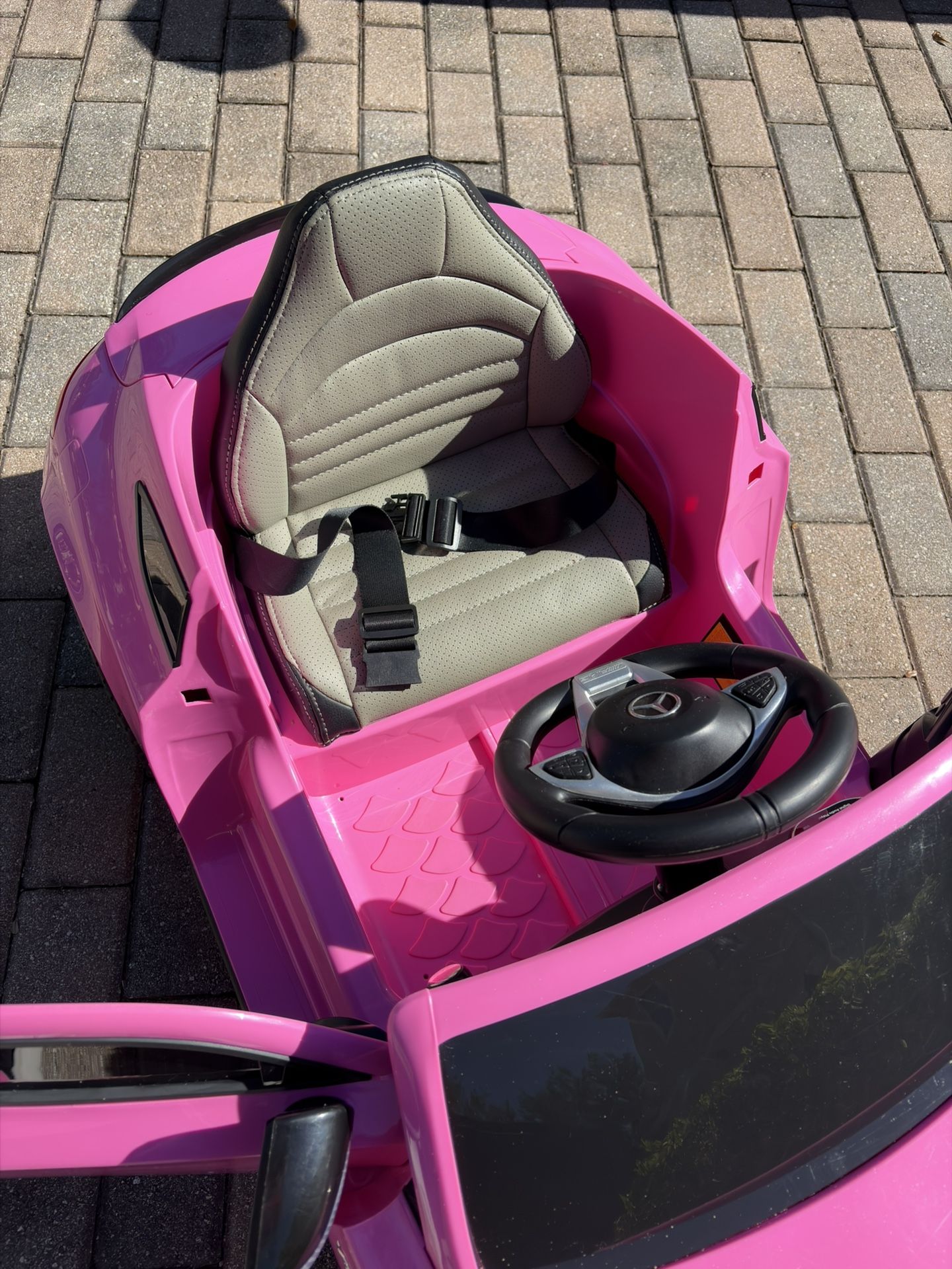 Mercedes C63 AMG 24v Kids Ride on car With R/c Parental Remote